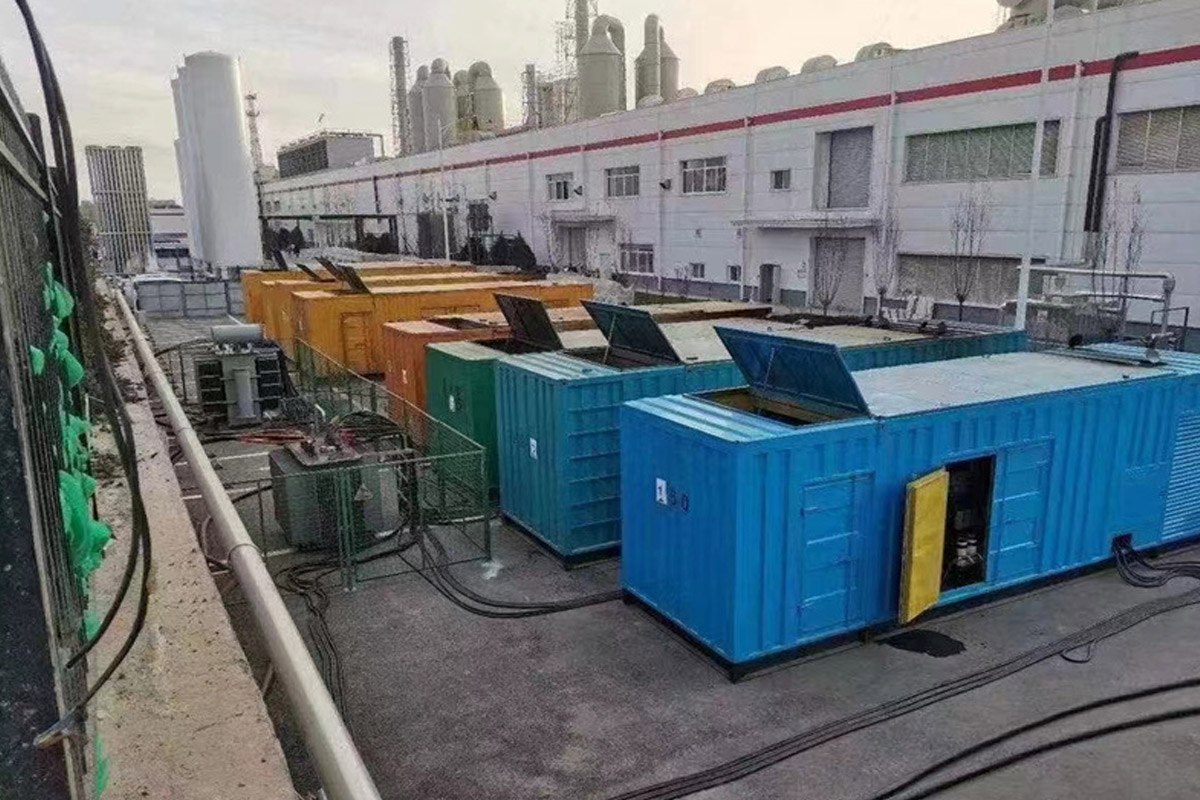 花都发电机租赁施工现场